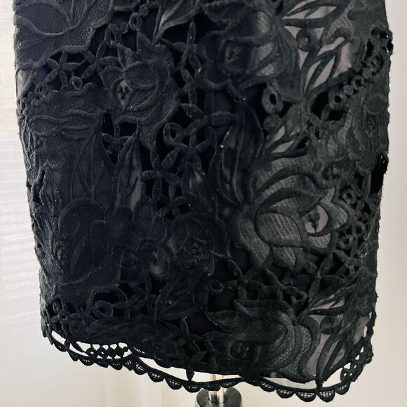 Club Monaco Black Lace Overlay Fitted Pencil Dress Work Party - Size 4 - Picture 4 of 7